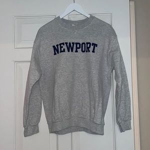 Newport Sweatshirt, Women’s M Gildan